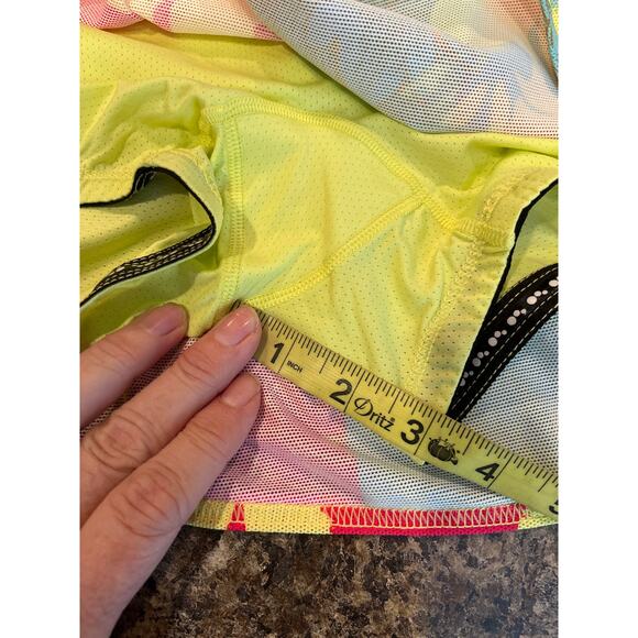 Brooks Skort Yellow Red Floral Pattern Size XL Tennis Golf Pickleball - Picture 8 of 8